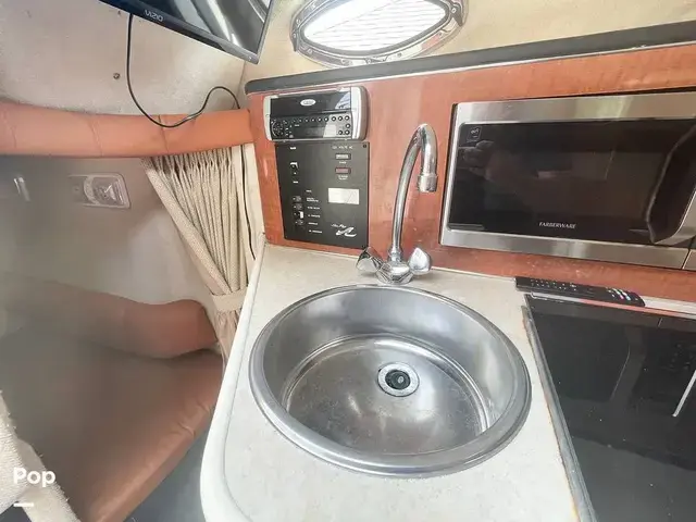 Sea Ray Sundancer 240