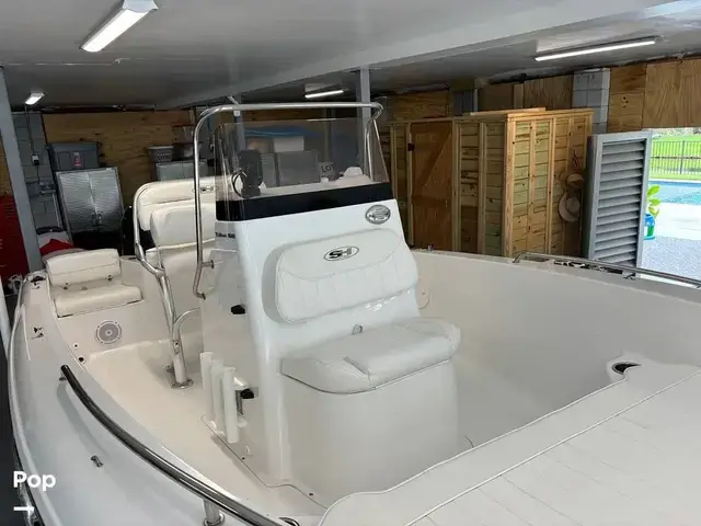 Sea Hunt Boats Triton 188