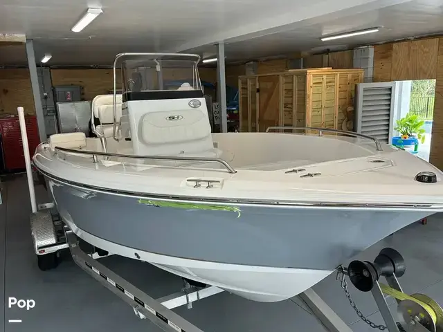 Sea Hunt Boats Triton 188