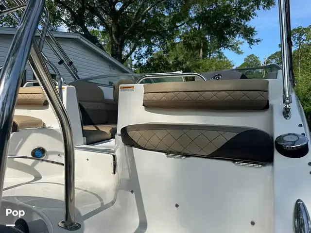 Hurricane SunDeck 2486OB