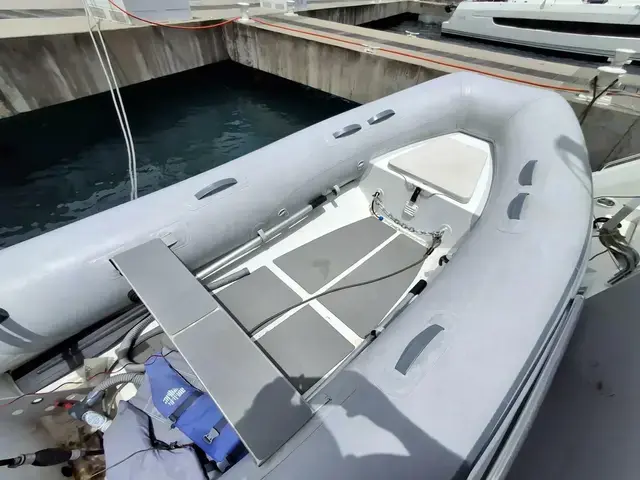 Lagoon 50