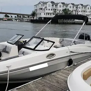 2022 Bayliner VR6 OB