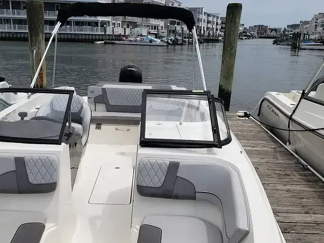 Bayliner VR6 OB