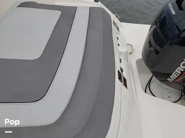 Bayliner Vr6