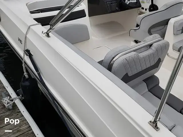 Bayliner Vr6