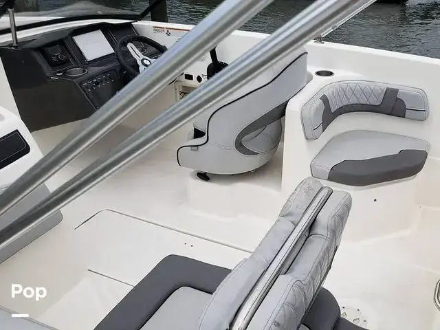 Bayliner Vr6