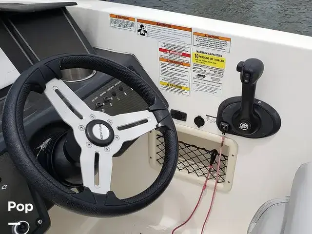 Bayliner Vr6