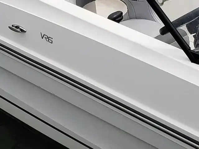 Bayliner Vr6