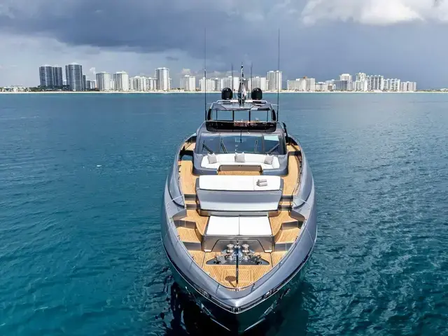 Riva 110' Dolcevita