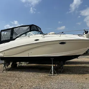 2007 Rinker 250 Fiesta VEE