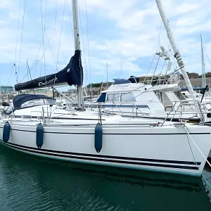 2011 Arcona 370