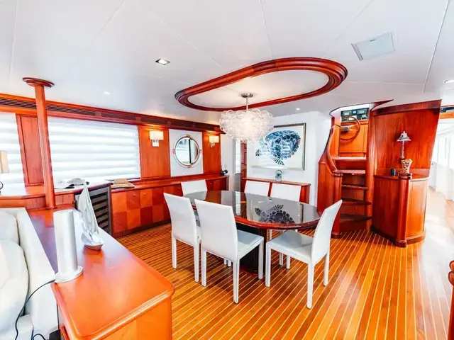 Nordlund Raised Pilothouse