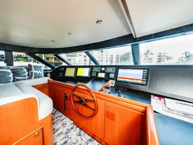 Nordlund Raised Pilothouse