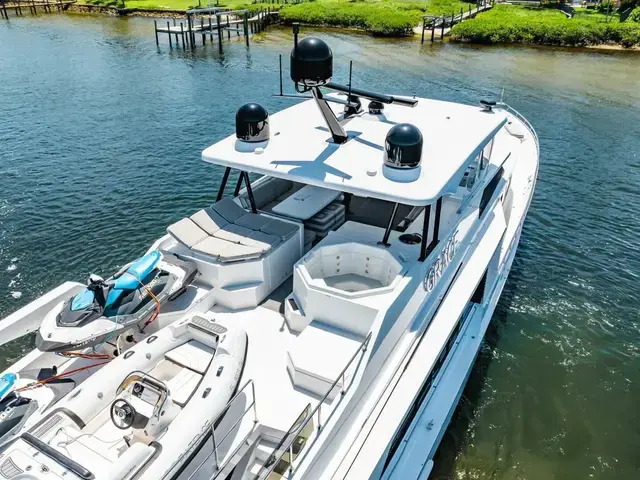 Nordlund Raised Pilothouse