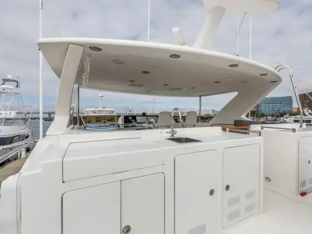 Ocean Alexander Open Flybridge