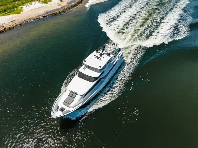 Nordlund Raised Pilothouse