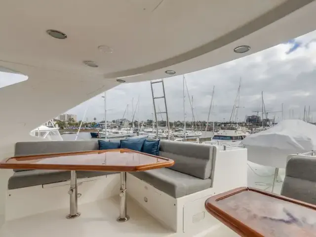 Ocean Alexander Open Flybridge