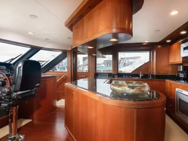 Ocean Alexander Open Flybridge