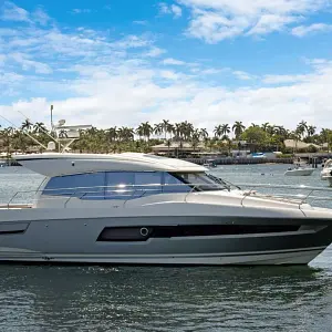 2020 Prestige 460S