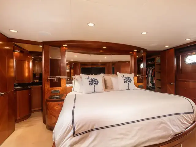 Ocean Alexander Open Flybridge