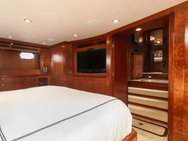 Ocean Alexander Open Flybridge