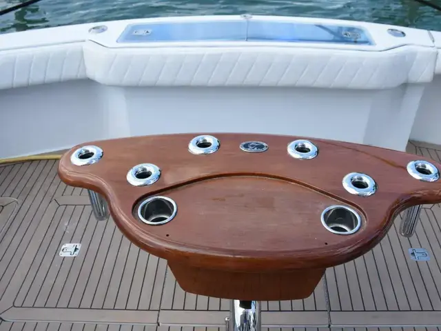 Hatteras 60 Convertible