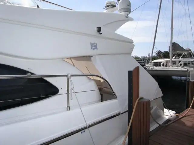 Ferretti Yachts 590