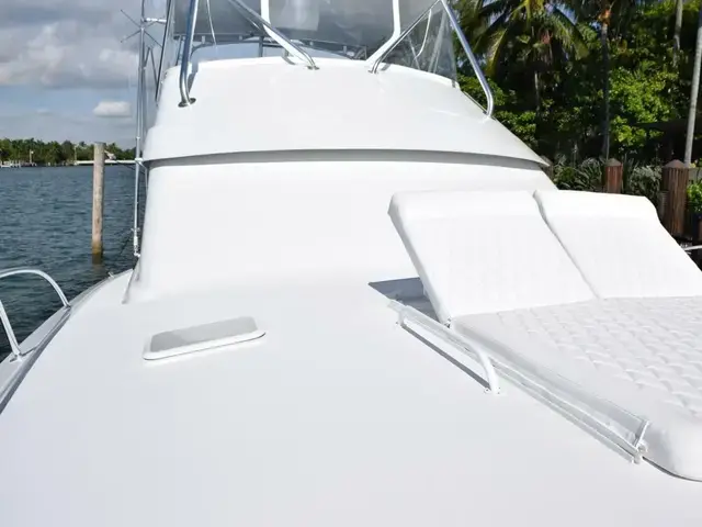 Hatteras 60 Convertible