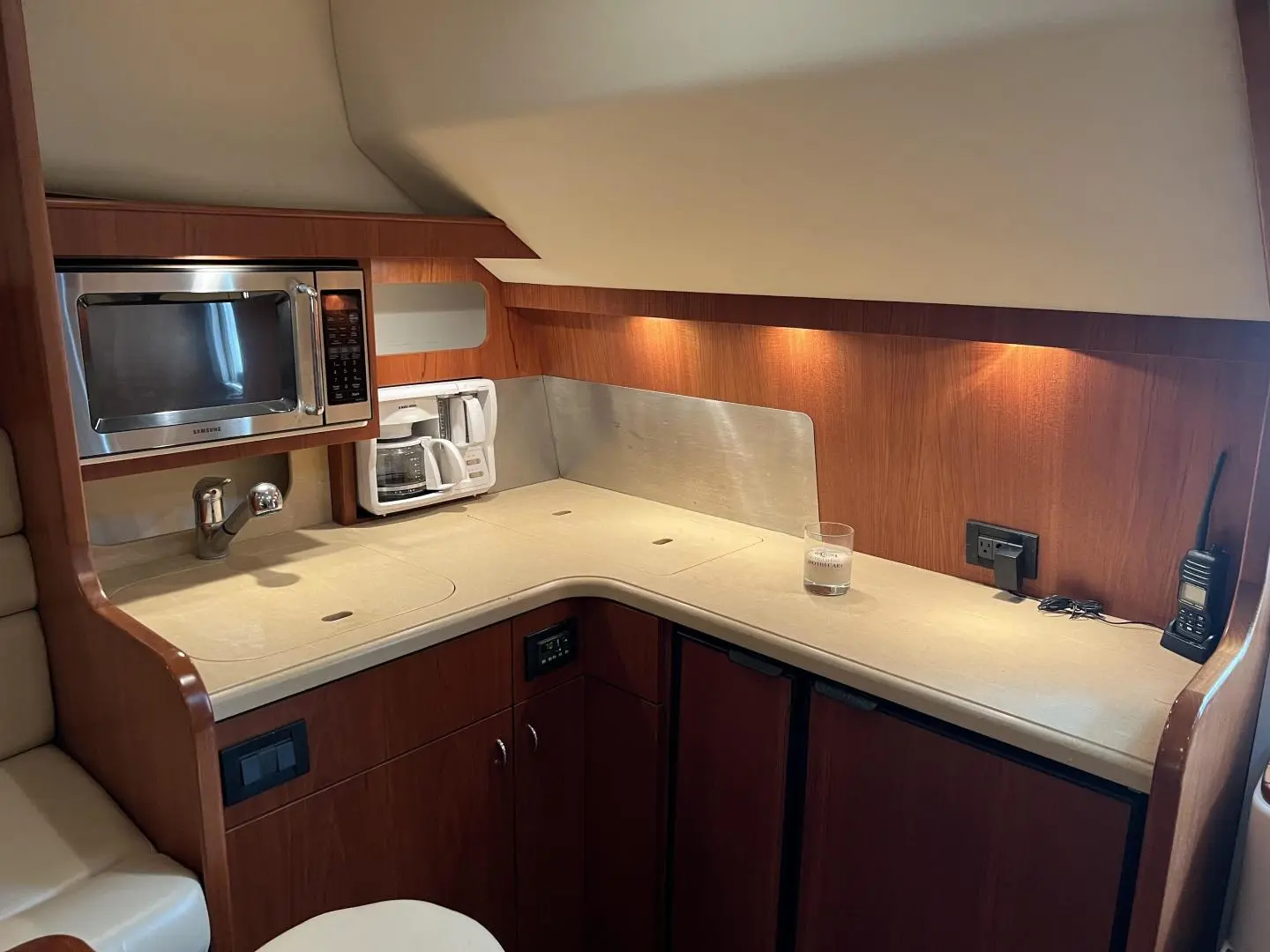 2004 Tiara 3800 open