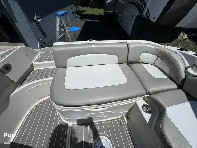 Sea Ray 270 Sundeck