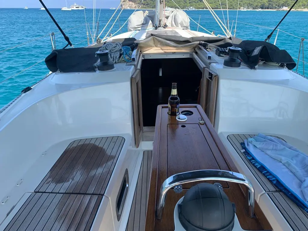 2018 Bavaria cruiser 37