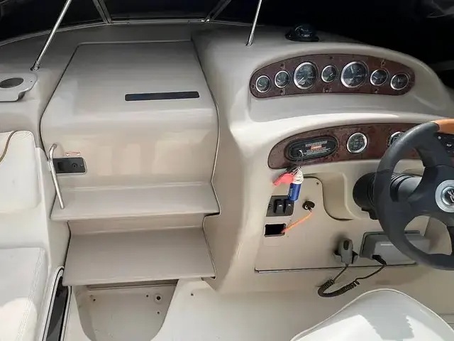 Sea Ray 260 Sundancer