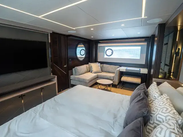 Sunseeker 88m Yacht