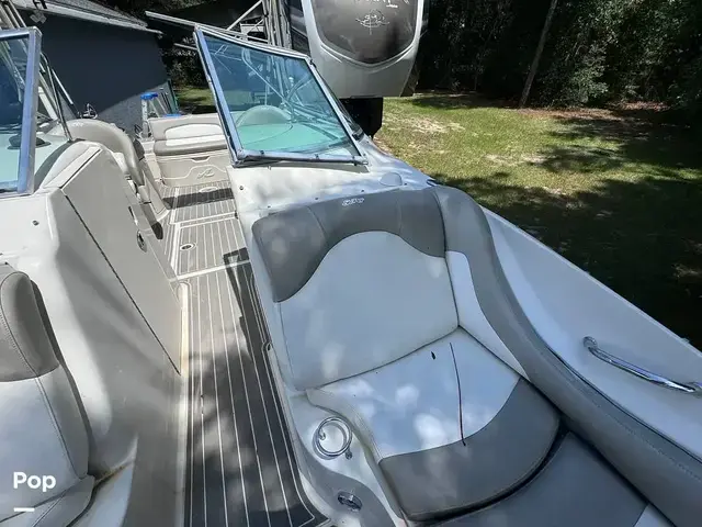 Sea Ray 270 Sundeck