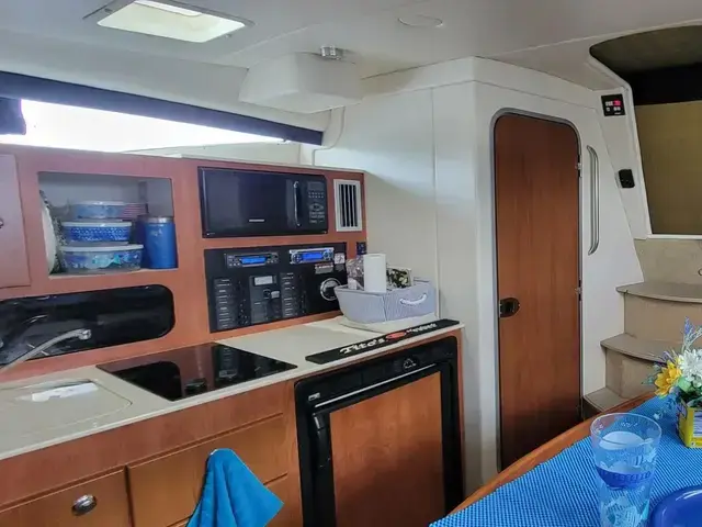 Bayliner 340 Cruiser