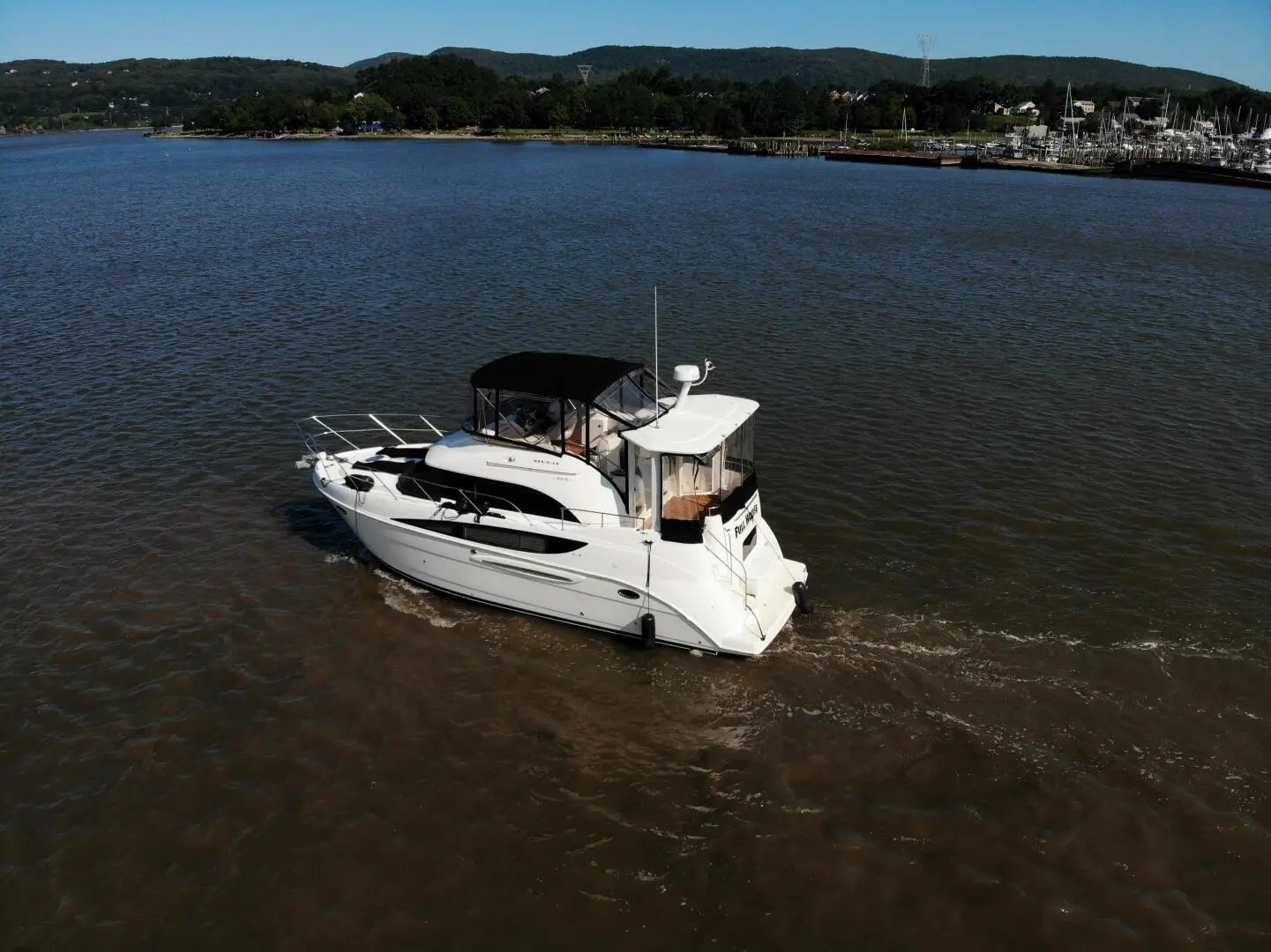 2006 Meridian 368 motor yacht