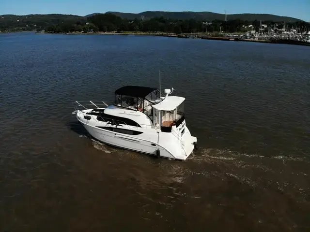 Meridian 368 Motor Yacht