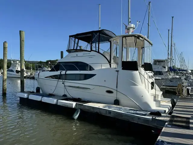 Meridian 368 Motor Yacht