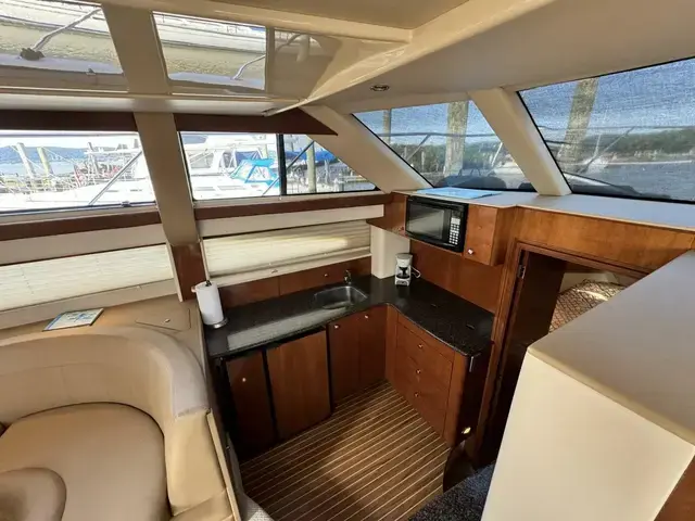 Meridian 368 Motor Yacht