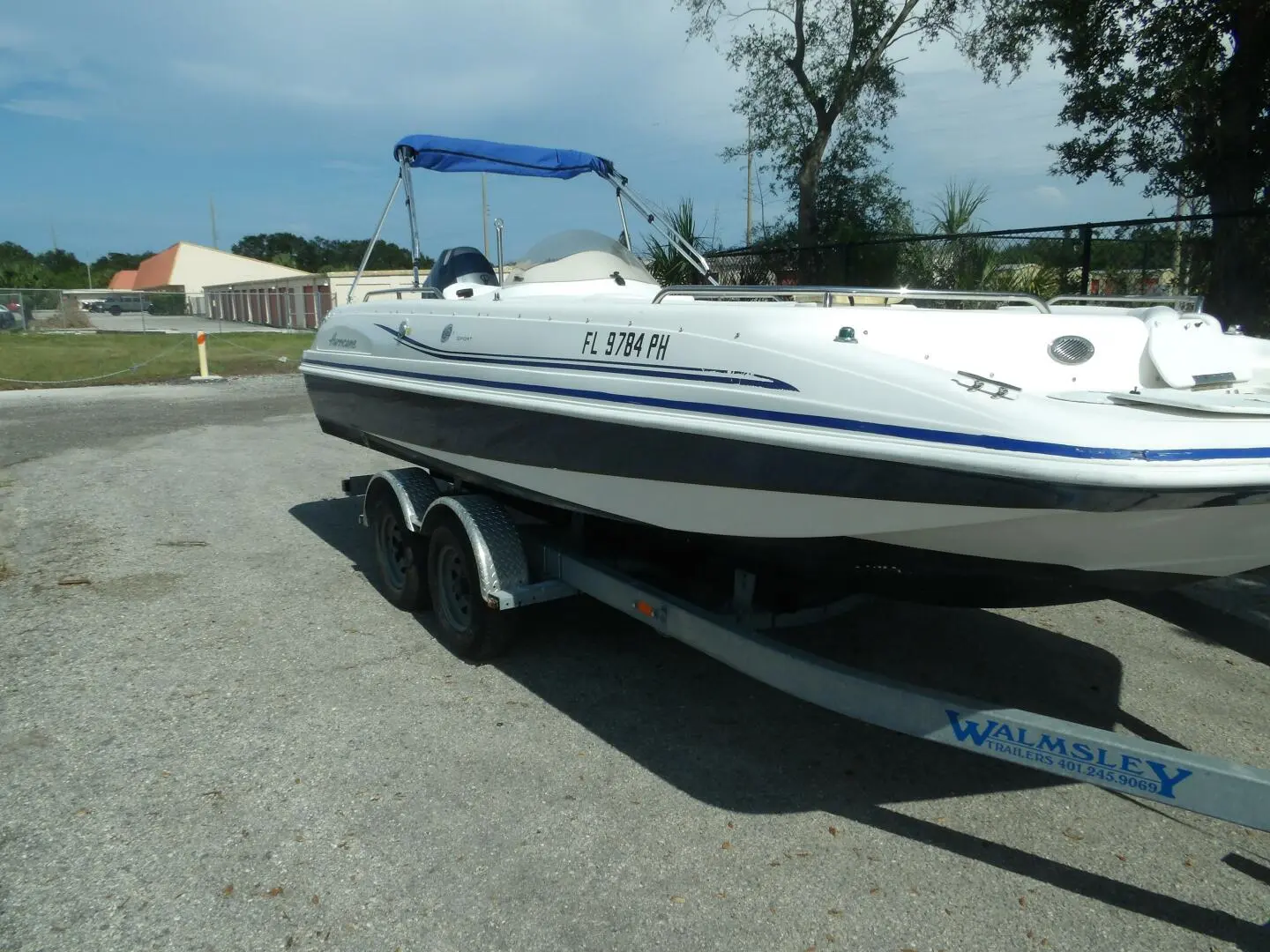 2012 Hurricane sundeck sport ob 201