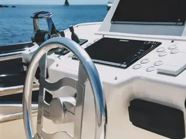 Ferretti Yachts 550