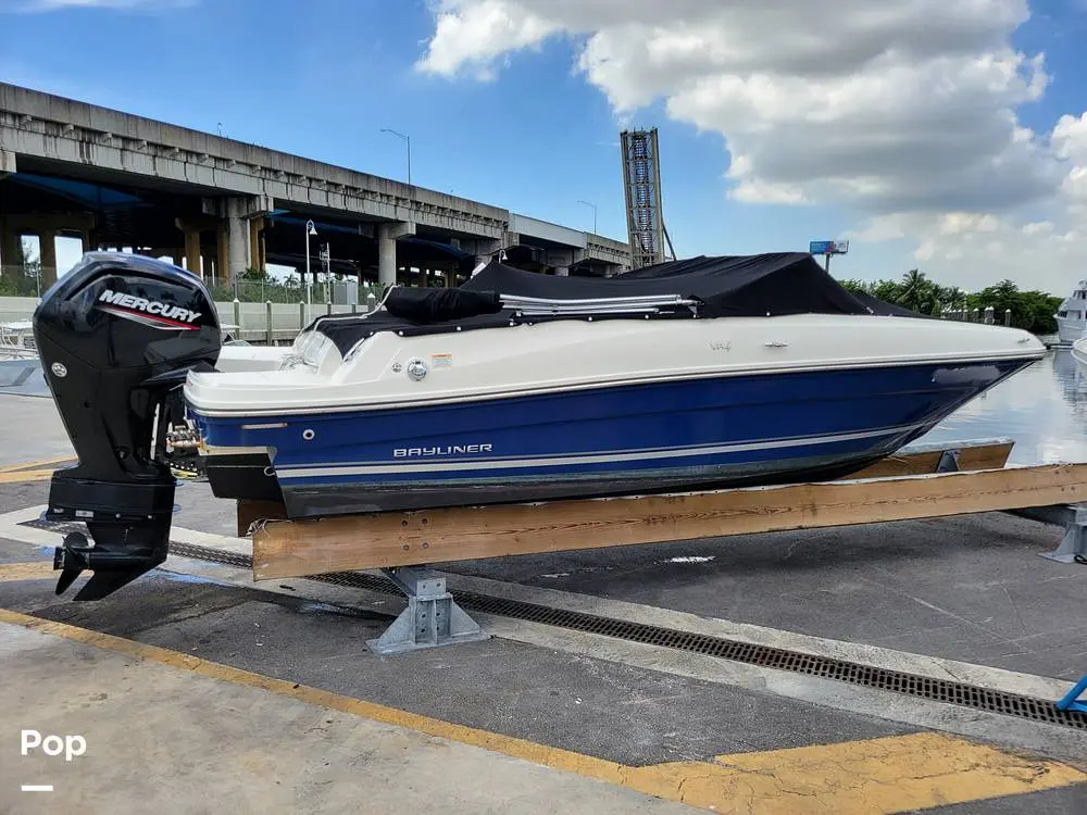 2021 Bayliner vr4