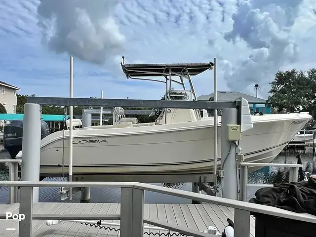 Cobia Boats 237CC