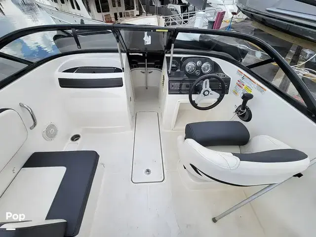 Bayliner Vr4