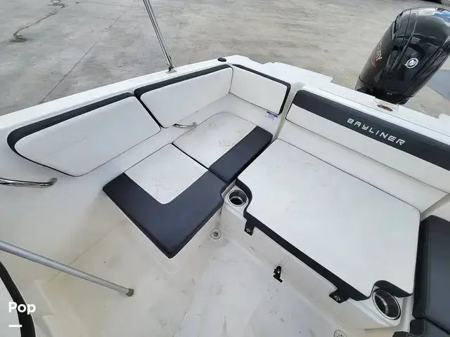 Bayliner Vr4