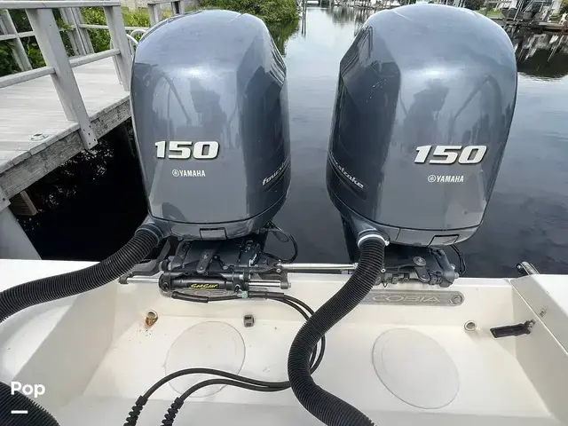 Cobia Boats 237CC