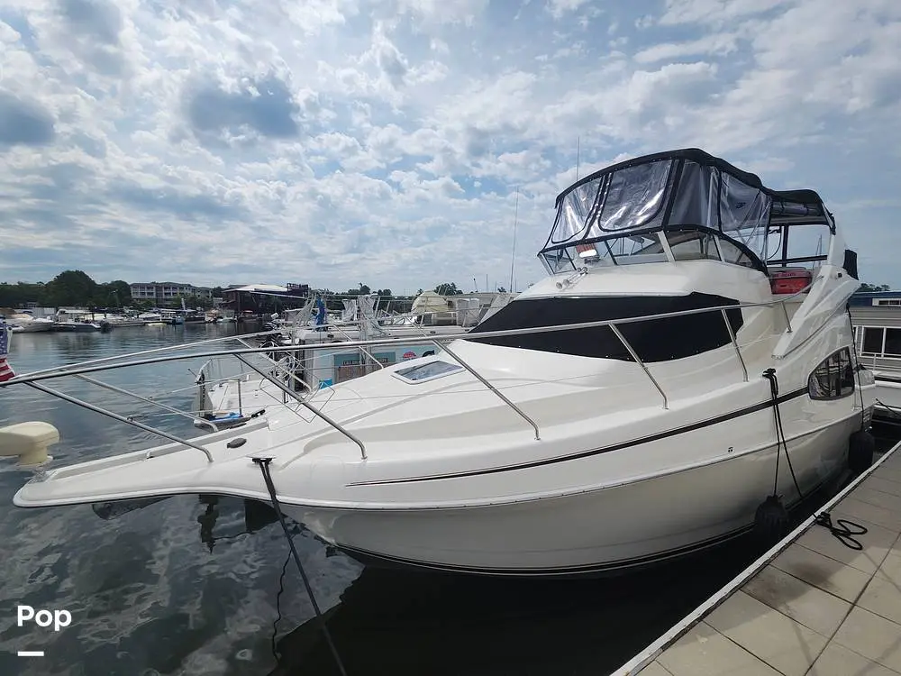 2004 Silverton 330 sport bridge