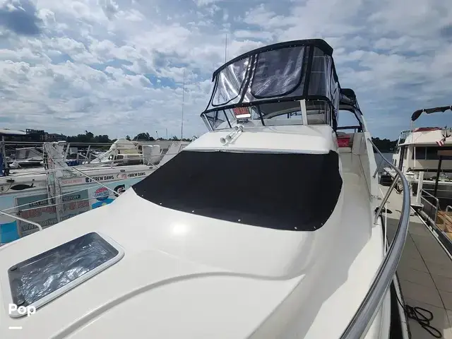 Silverton 330 Sport Bridge