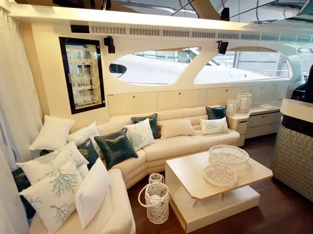 Elegance Yachts 60 Open