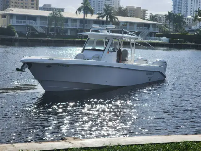 Everglades 355 Cc